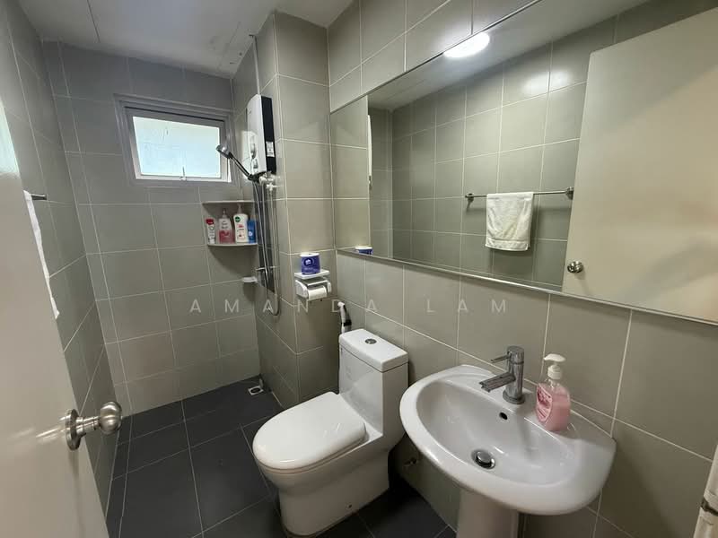 Kondominium untuk Dijual di The Peak Residences - Amanda Lam - Bathroom - PropertyGuru.com.my