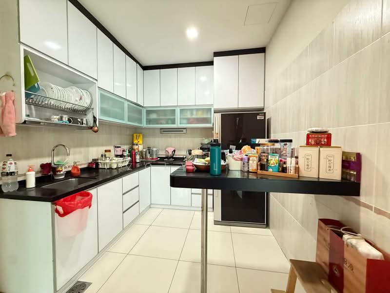 Cluster House for Sale in Bukit Indah (Iskandar Puteri (Nusajaya)) - Zoey Lee - Kitchen - PropertyGuru.com.my