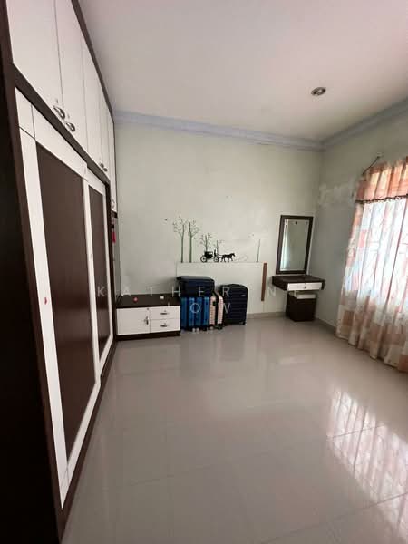 Rumah Teres 2 Tingkat untuk Dijual di Taman Pelangi (Johor Bahru) - Katherine Low - Bedroom - PropertyGuru.com.my