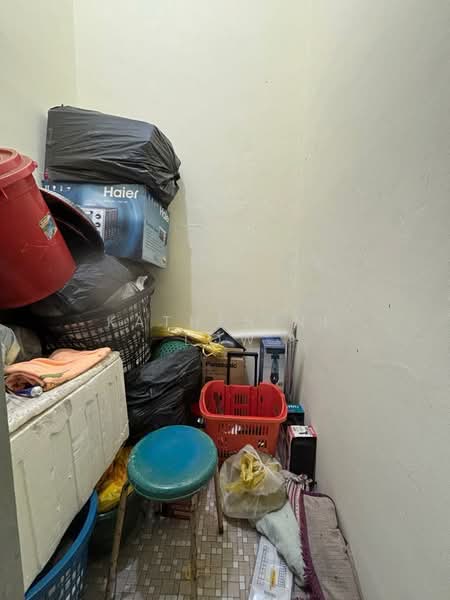 1-storey Terraced House for Sale in Taman Desa Cemerlang (Ulu Tiram) - Katherine Low - Interior - PropertyGuru.com.my
