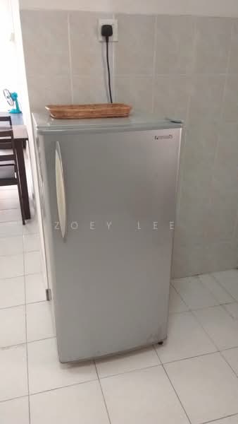 Servis Apartment untuk Dijual di Nusa Perdana Serviced Apartment - Zoey Lee - Kitchen - PropertyGuru.com.my