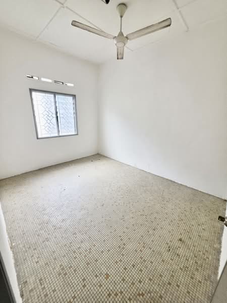 Rumah Teres 1-Tingkat untuk Dijual di Taman Sri Tebrau (Johor Bahru) - Yik Tat - PropertyGuru.com.my
