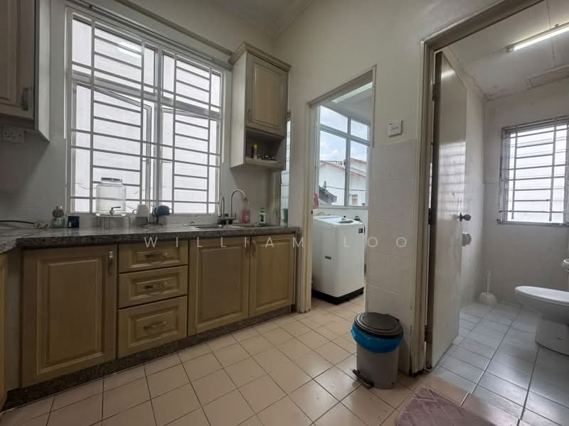 Rumah Teres 2 Tingkat untuk Dijual di Batu 9 (Cheras) - William Loo - Kitchen - PropertyGuru.com.my