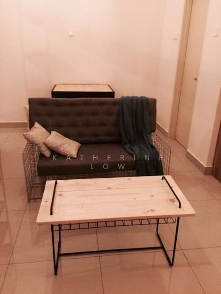 Servis Apartment untuk Dijual di Palazio - Katherine Low - Living Room - PropertyGuru.com.my