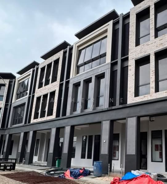 Kedai untuk Disewa di Setia Tropika (Johor Bahru) - Katherine Low - Exterior - PropertyGuru.com.my