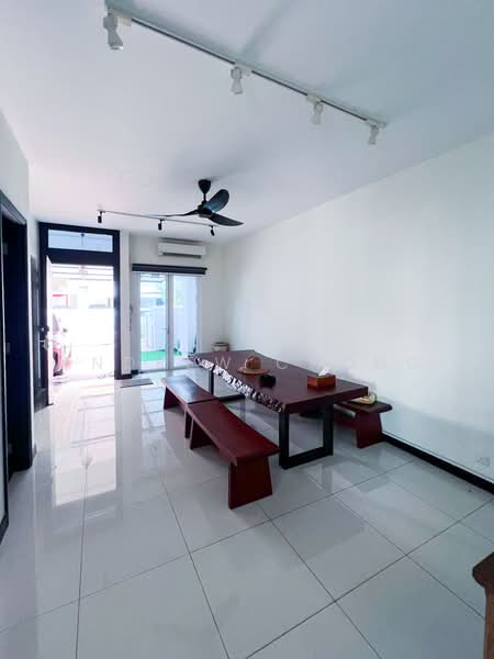 Terraced House for Sale in Tanjung Tokong (Penang) - Andrew Chong - Dining Room - PropertyGuru.com.my
