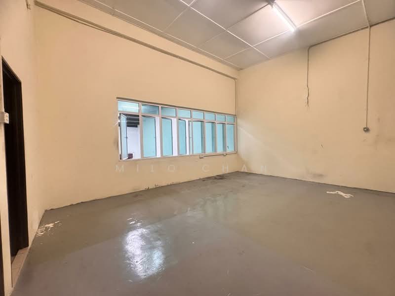 Factory for Rent in Seksyen 33 (Shah Alam) - Milo Chan - Interior - PropertyGuru.com.my