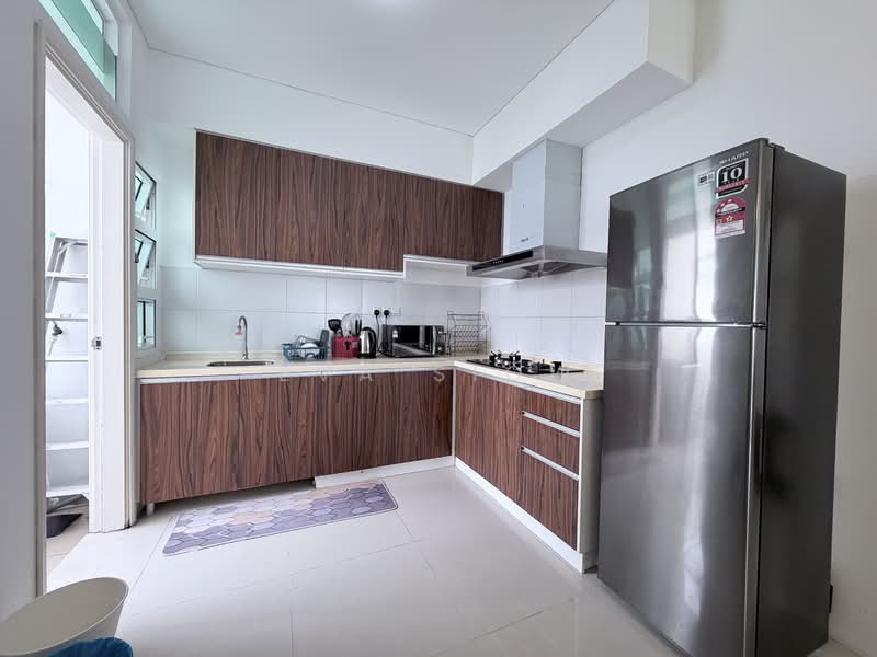 Service Residence for Rent at 1Medini - Eva Siow - Kitchen - PropertyGuru.com.my