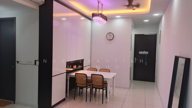 Kondominium untuk Disewa di The Valley Residences @ SkySierra - Nurulbahtiah Mahmud - Dining Room - PropertyGuru.com.my