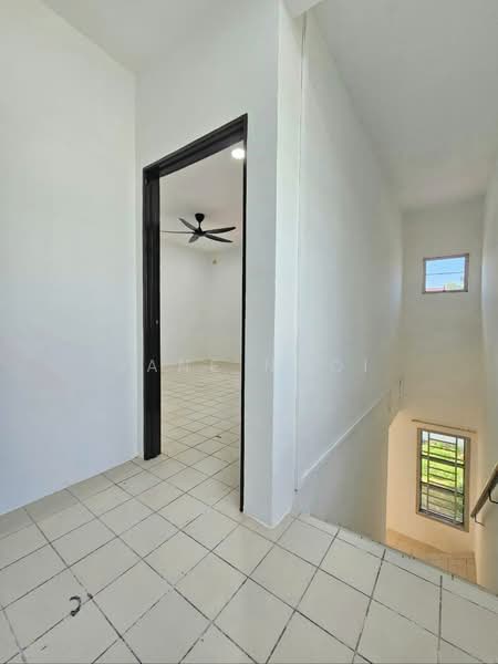 Rumah Teres 2 Tingkat untuk Dijual di Taman Setia Indah (Tebrau) - Jane Ngoi - Interior - PropertyGuru.com.my