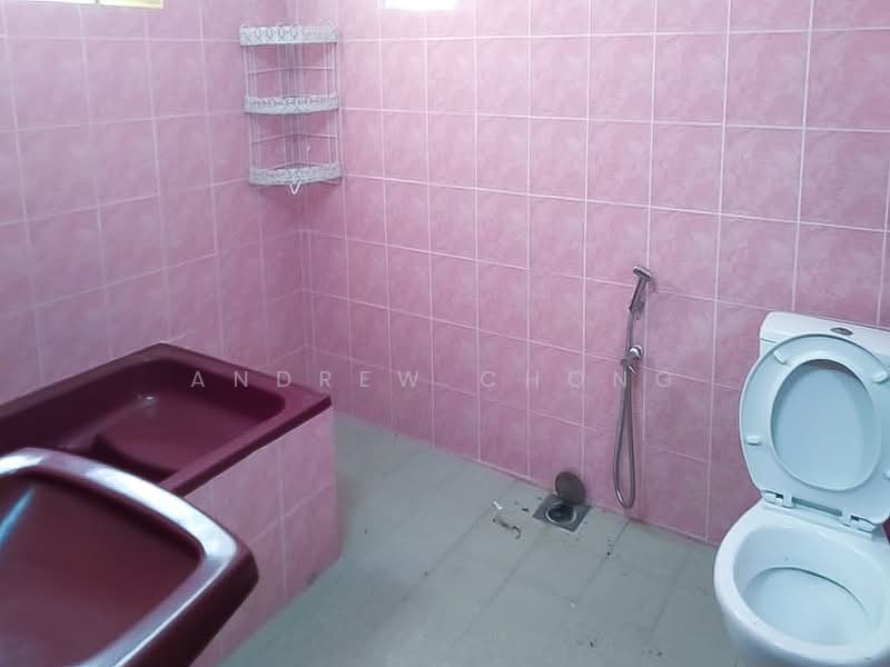 Bungalow for Sale in Tanjung Bungah (Penang) - Andrew Chong - Bathroom - PropertyGuru.com.my