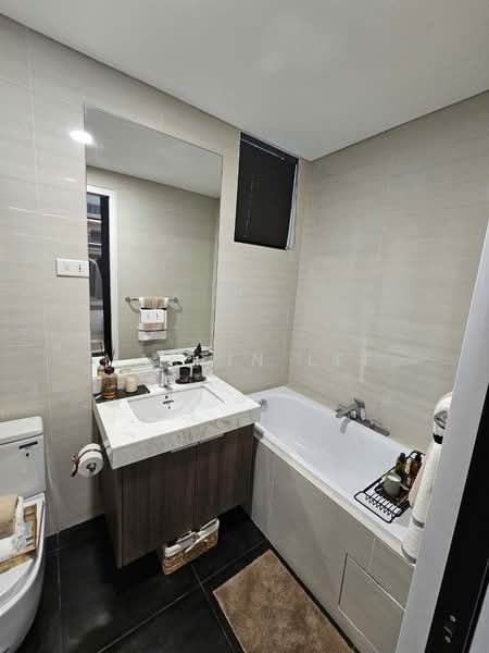 Condominium for Sale at Capella Embassy (D'Rapport Residences) - Martin Lee - Bathroom - PropertyGuru.com.my
