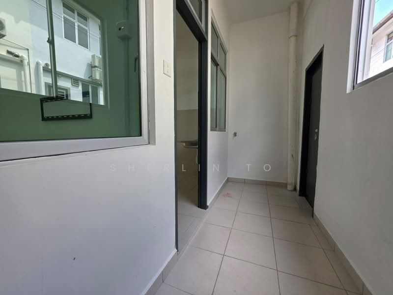 Semi-Detached House for Sale in East Ledang (Iskandar Puteri (Nusajaya)) - Sherlin To - Corridor - PropertyGuru.com.my