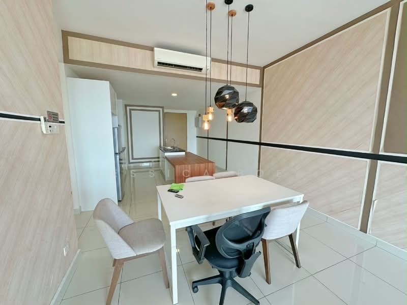 Kediaman Servis untuk Disewa di Southkey Mosaic - Jessica Boey - Dining Room - PropertyGuru.com.my