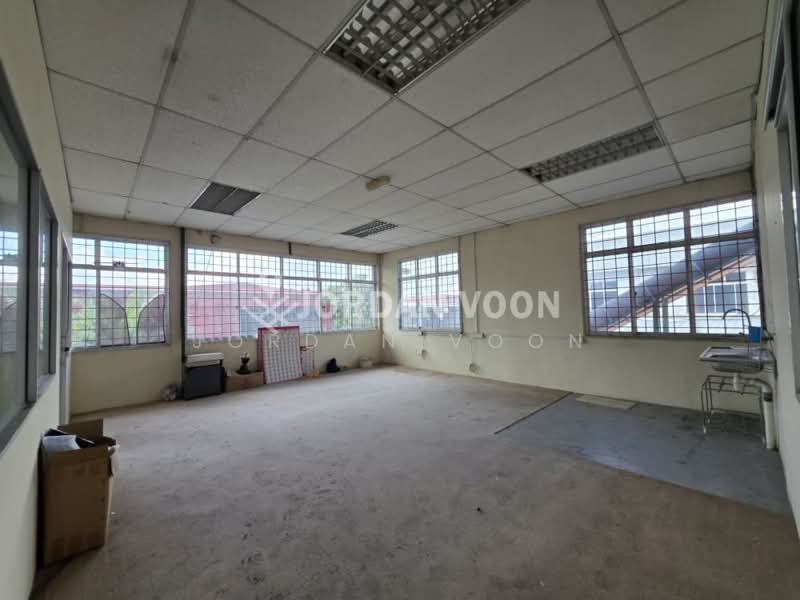 Semi-D Factory for Rent in Kawasan Perindustrian Valdor (Sungai Bakap) - Jordan Voon - Interior - PropertyGuru.com.my