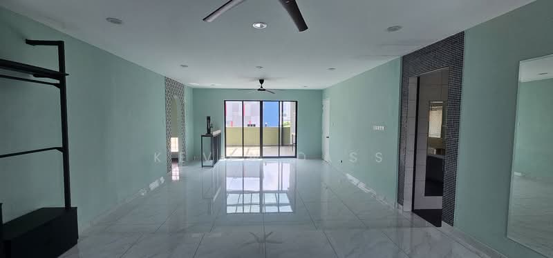 3-storey Terraced House for Rent in Usj 1 (Subang Jaya) - Kevin Dass - Living Room - PropertyGuru.com.my
