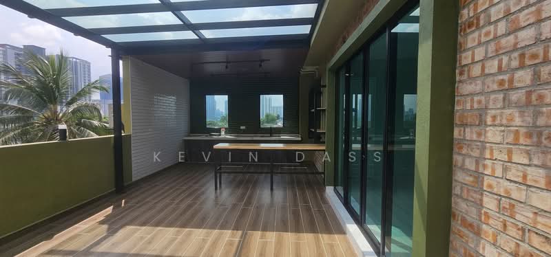 3-storey Terraced House for Rent in Usj 1 (Subang Jaya) - Kevin Dass - Balcony - PropertyGuru.com.my