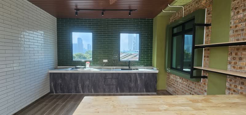 3-storey Terraced House for Rent in Usj 1 (Subang Jaya) - Kevin Dass - Kitchen - PropertyGuru.com.my