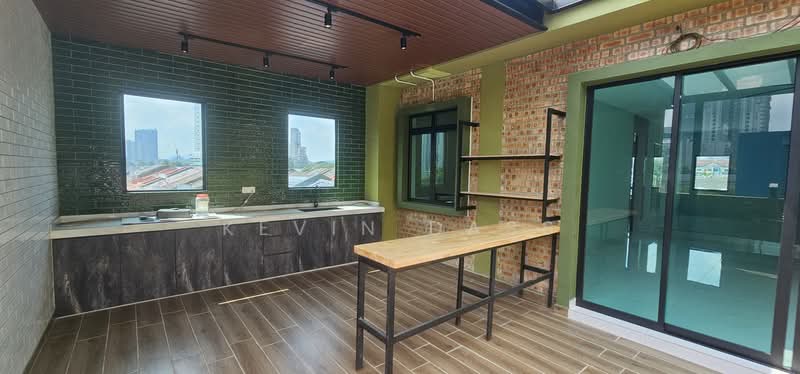 3-storey Terraced House for Rent in Usj 1 (Subang Jaya) - Kevin Dass - Kitchen - PropertyGuru.com.my