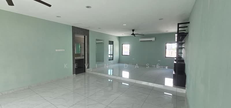 3-storey Terraced House for Rent in Usj 1 (Subang Jaya) - Kevin Dass - Living Room - PropertyGuru.com.my