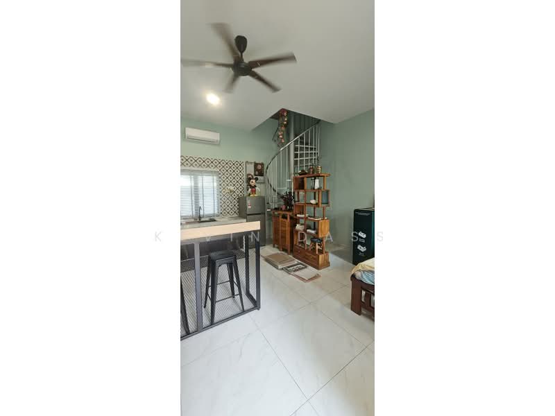 3-storey Terraced House for Rent in Usj 1 (Subang Jaya) - Kevin Dass - Kitchen - PropertyGuru.com.my