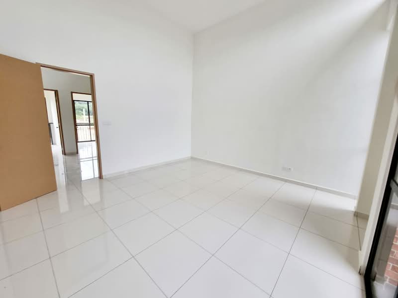 2-storey Terraced House for Rent in Kampung Desa Putra (Dengkil) - Reiyn . - Interior - PropertyGuru.com.my
