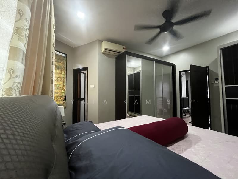 Rumah Berkembar untuk Dijual di Taman Nong Chik (Johor Bahru) - Syafa Kamis - PropertyGuru.com.my