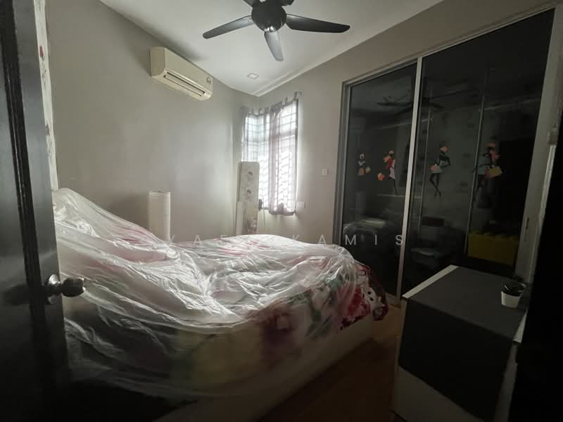 Rumah Berkembar untuk Dijual di Taman Nong Chik (Johor Bahru) - Syafa Kamis - PropertyGuru.com.my