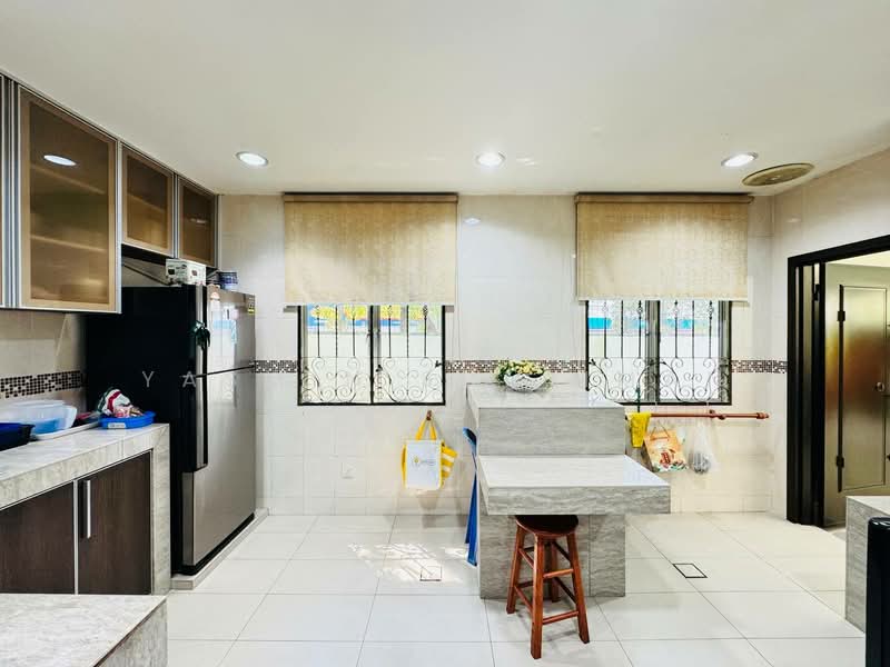 Rumah Berkembar untuk Dijual di Taman Setia 2 (Balakong) - Yasmin Sulaiman - Kitchen - PropertyGuru.com.my