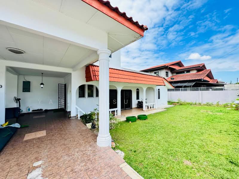 Bungalow for Sale in Seri Kembangan (Selangor) - Yasmin Sulaiman - Exterior - PropertyGuru.com.my