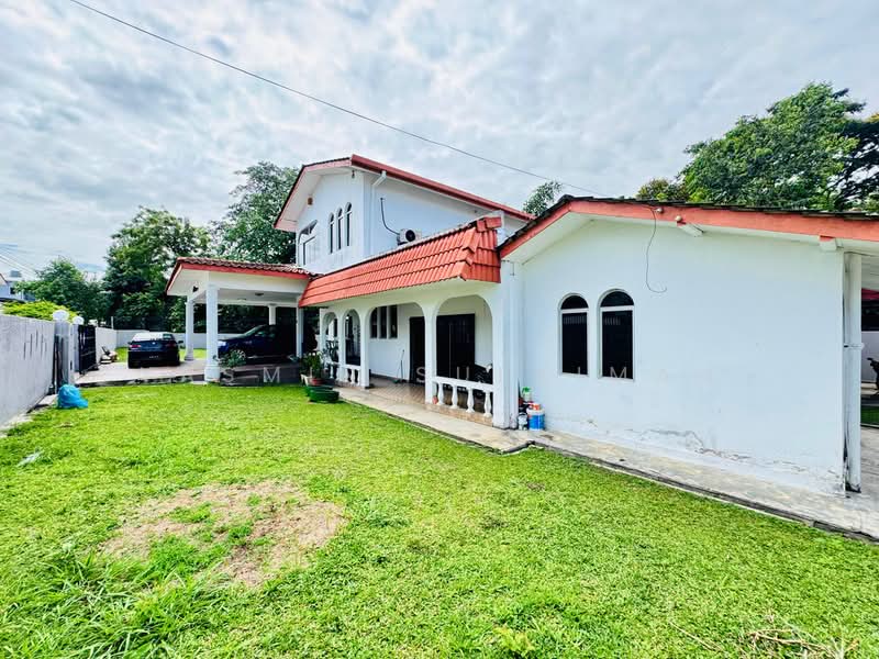 Bungalow for Sale in Seri Kembangan (Selangor) - Yasmin Sulaiman - Exterior - PropertyGuru.com.my