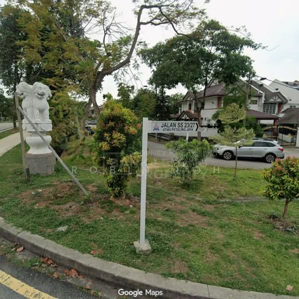 Rumah Teres 2 Tingkat untuk Dijual di Taman Sea (Petaling Jaya) - Robin Loh - PropertyGuru.com.my