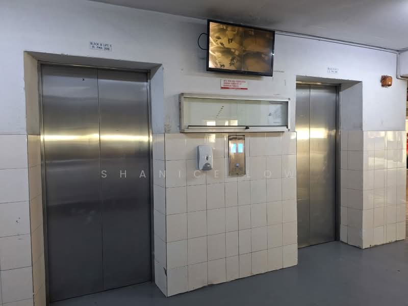 Pangsapuri untuk Dijual di Bayu Puteri - Shanice Low - Corridor - PropertyGuru.com.my
