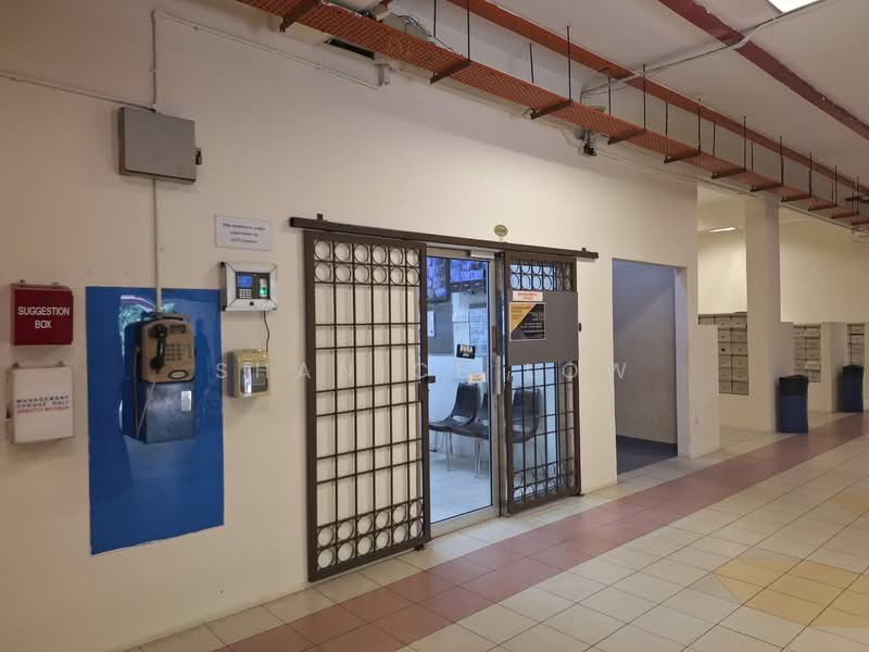 Pangsapuri untuk Dijual di Bayu Puteri - Shanice Low - Entrance - PropertyGuru.com.my