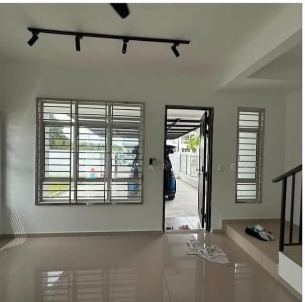 Rumah Teres 2 Tingkat untuk Disewa di Gelang Patah (Johor) - Hong Charng Lee - Living Room - PropertyGuru.com.my