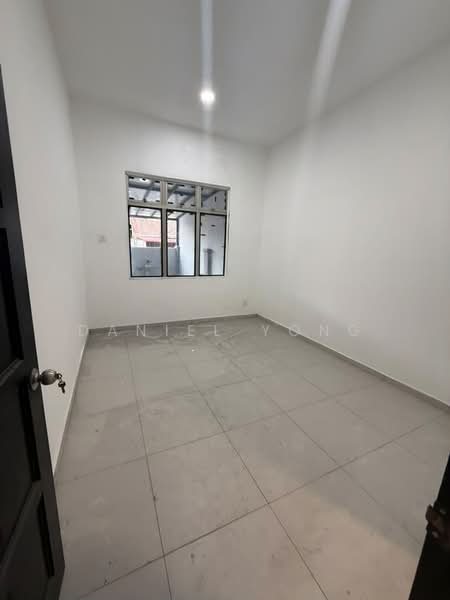 Rumah Teres 1 Tingkat untuk Dijual di Taman Semarak (Nilai) - Daniel Yong - Interior - PropertyGuru.com.my
