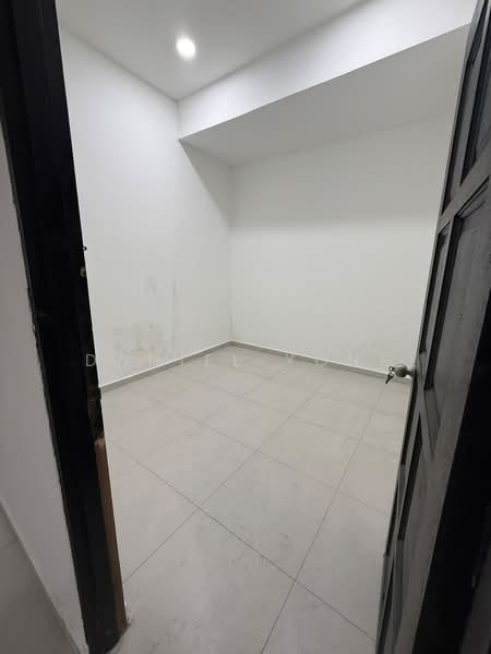 Rumah Teres 1 Tingkat untuk Dijual di Taman Semarak (Nilai) - Daniel Yong - Interior - PropertyGuru.com.my