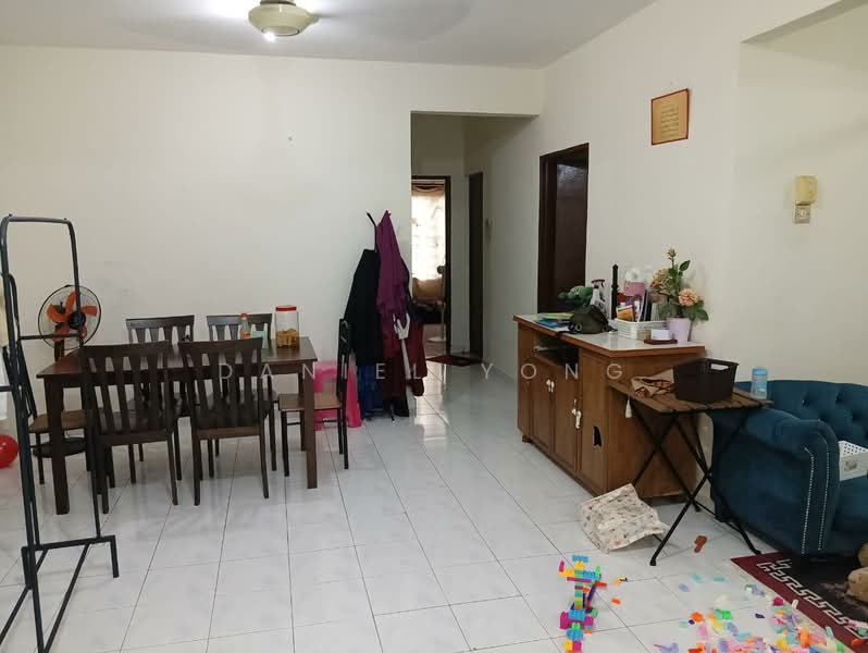 Pangsapuri untuk Dijual di Titiwangsa Apartment - Daniel Yong - Dining Room - PropertyGuru.com.my