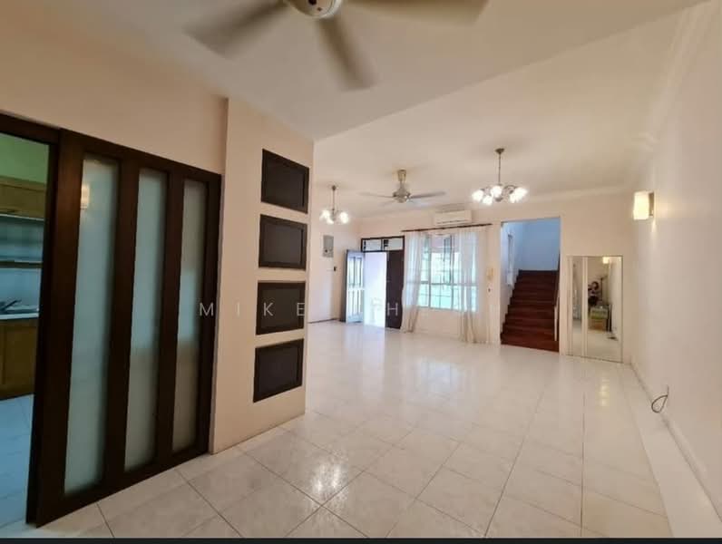 3-storey Terraced House for Sale in Tanjung Bungah (Penang) - Mike Kheoh - Living Room - PropertyGuru.com.my
