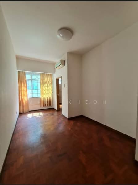 3-storey Terraced House for Sale in Tanjung Bungah (Penang) - Mike Kheoh - Living Room - PropertyGuru.com.my