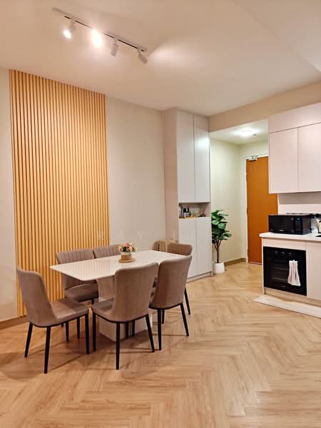 Service Residence for Rent at Sunsuria Forum - Ray Lee - Dining Room - PropertyGuru.com.my
