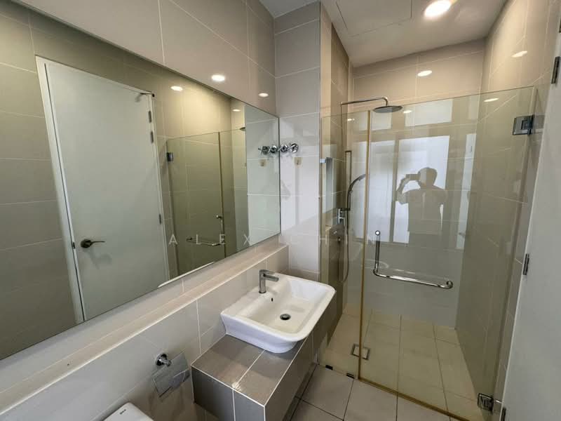 Condominium for Sale at Waltz Residences - Alex Chin - Bathroom - PropertyGuru.com.my