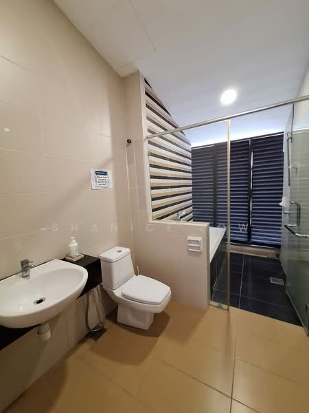 2-storey Terraced House for Sale in Bandar Puteri Puchong (Puchong) - Shanice Low - Bathroom - PropertyGuru.com.my