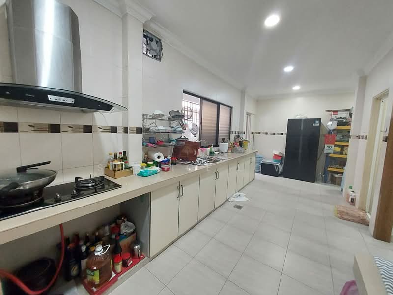 2-storey Terraced House for Sale in Bandar Puteri Puchong (Puchong) - Shanice Low - Kitchen - PropertyGuru.com.my