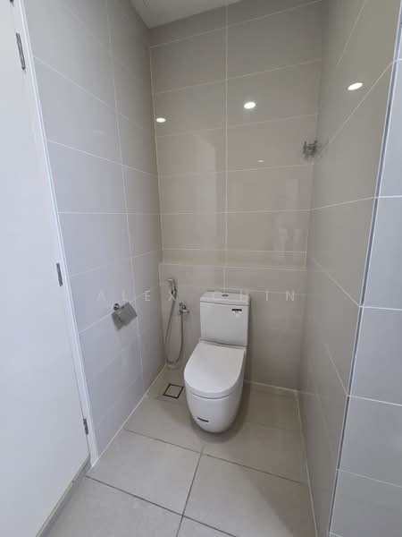 Kondominium untuk Disewa di Waltz Residences - Alex Chin - Bathroom - PropertyGuru.com.my