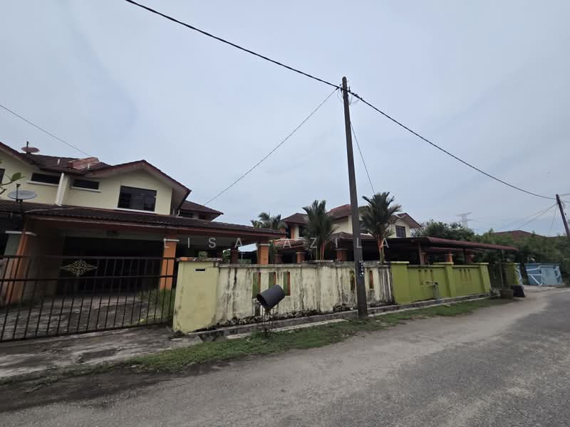 Semi-Detached House for Sale in Kemaman (Terengganu) - Lisa Azila - Exterior - PropertyGuru.com.my