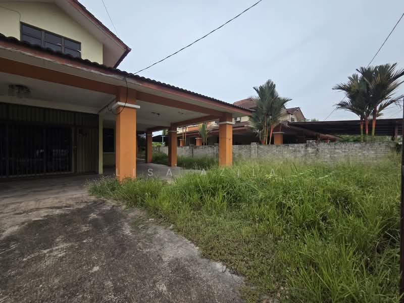 Semi-Detached House for Sale in Kemaman (Terengganu) - Lisa Azila - PropertyGuru.com.my