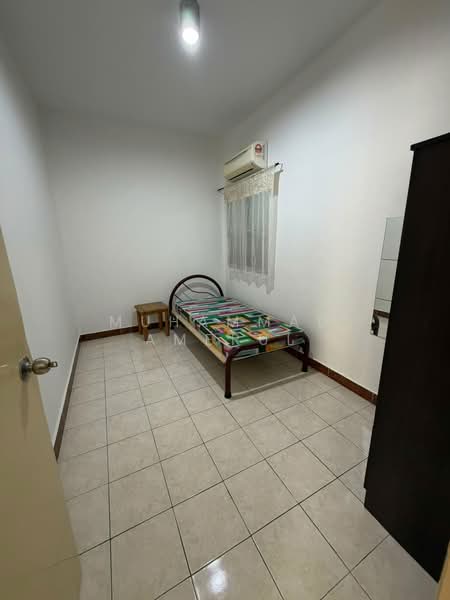 Pangsapuri untuk Disewa di Bayu Villa - Muhammad Amerul - Bedroom - PropertyGuru.com.my
