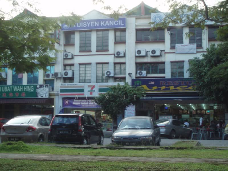 Apartment for Sale at Pangsapuri Sri Kemuning - Alex Lee - Near Amenities - PropertyGuru.com.my