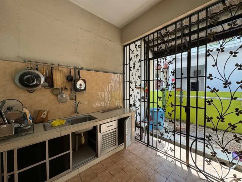 Rumah Berkembar untuk Disewa di Taman Kajang Impian (Kajang) - Sya Rusli - Kitchen - PropertyGuru.com.my